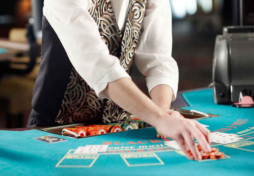 seven mile casino blackjack